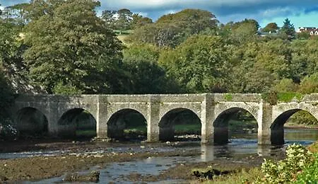 Caldra Bed & Breakfast