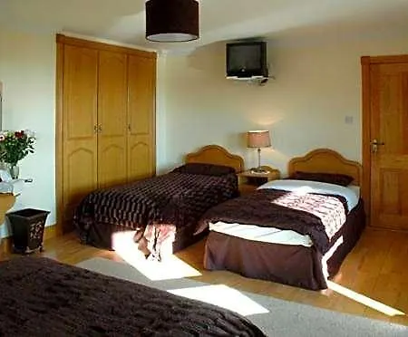 Caldra Bed & Breakfast 3*
