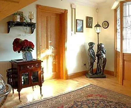 Caldra Bed & Breakfast